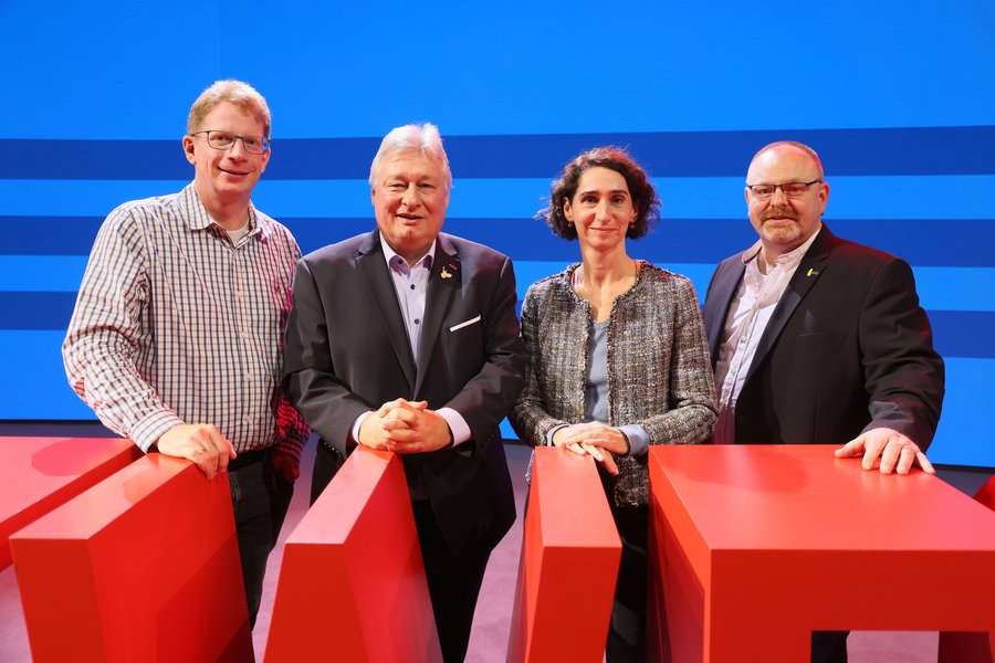 Geschäftsführender Vorstand der Eisenbahn- und Verkehrsgewerkschaft.